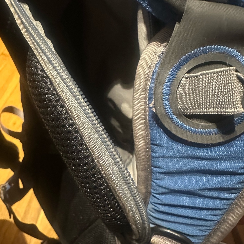 CamelBak Blue and Gray Used RimRunner Backpack - Picture 6 of 8